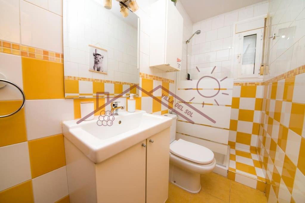 Villa Del Sol - Piscina Climatizada Mentrida Экстерьер фото