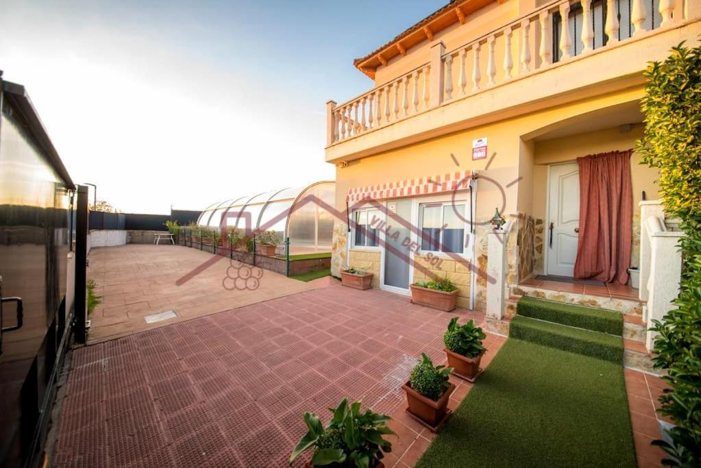 Villa Del Sol - Piscina Climatizada Mentrida Экстерьер фото