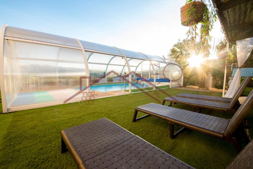 Villa Del Sol - Piscina Climatizada Mentrida Экстерьер фото