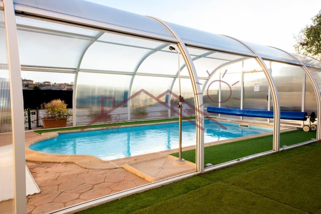 Villa Del Sol - Piscina Climatizada Mentrida Экстерьер фото